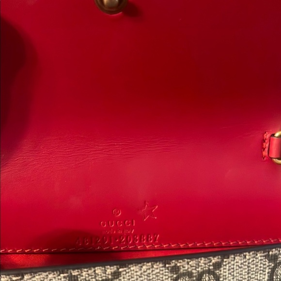 Gucci Cherries Mini Wallet on Chain - Picture 7 of 9
